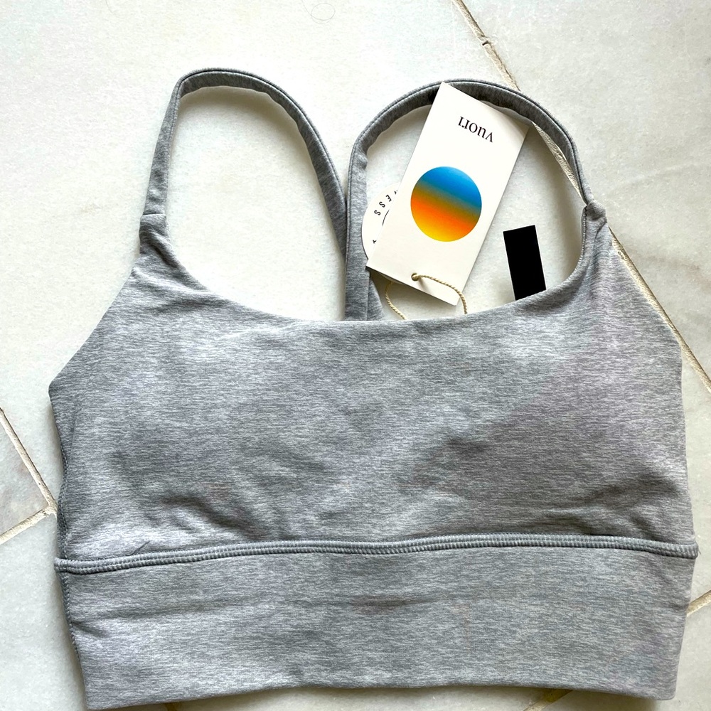 Vuori sports bra